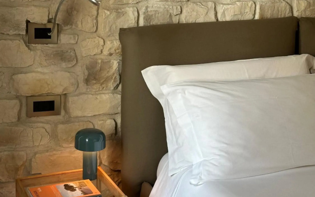 Olivia Rooms Eurialo
