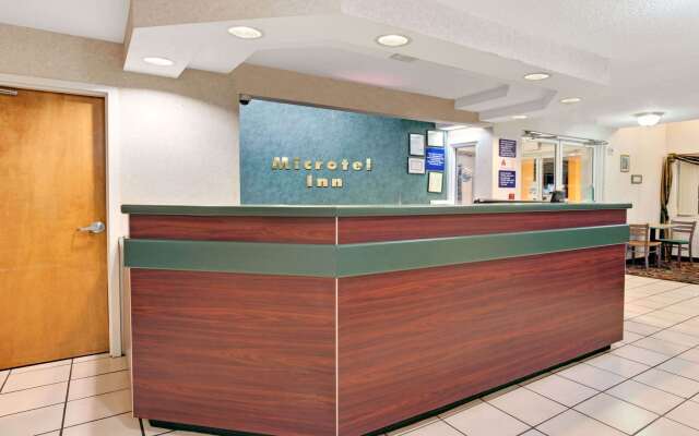 Microtel Inn by Wyndham Murfreesboro