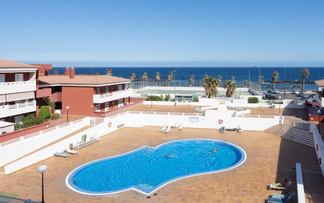 Home2Book Sea Front Duplex Terrace Pool +Wifi