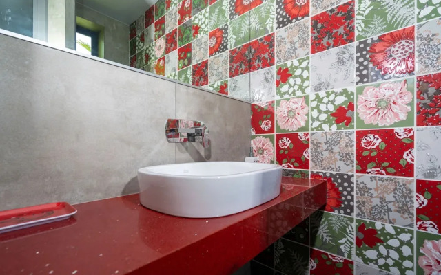 Grand 17m Pool 5BR Villa Mayacol NaiHarn