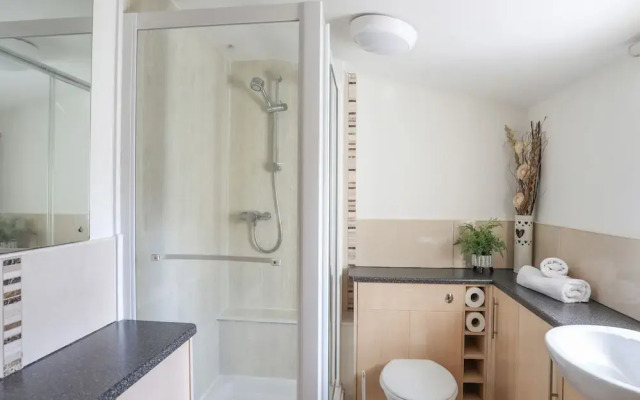 Tyn Towyn - Bwthyn Carreg