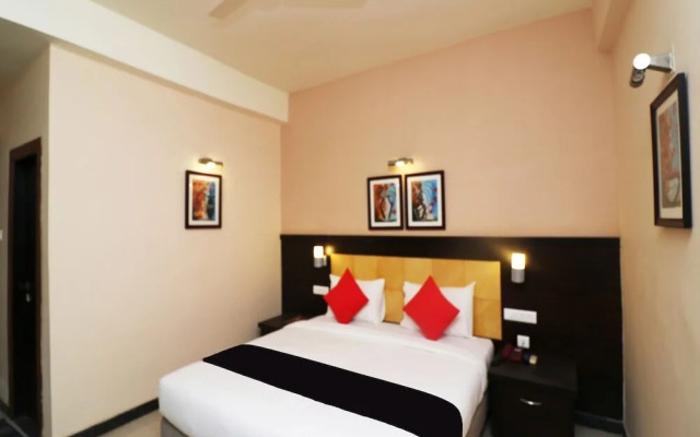 Hotel Mirabel by OYO Rooms