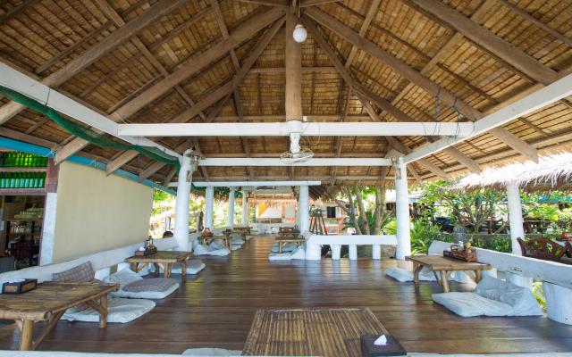 Bottle Beach 1 Resort