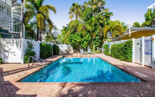 Palm Isle Village 3208