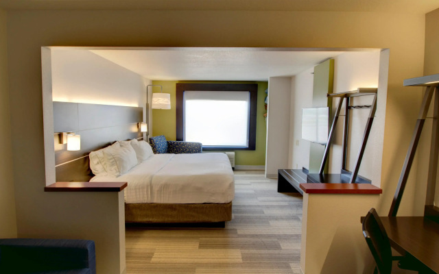 Holiday Inn Express & Suites Sioux Center by IHG