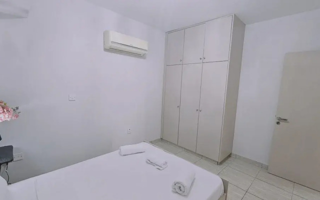 127 LCA - Stay Olympic Apartment