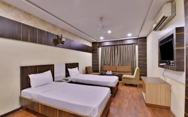 Hotel puneet international