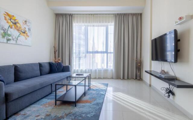 Awesome Marina Canal View 1BD Bay Central Marina