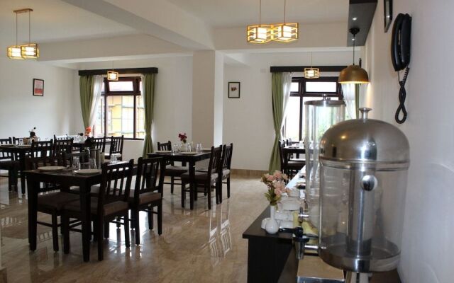 Leenor Regency By RightClique