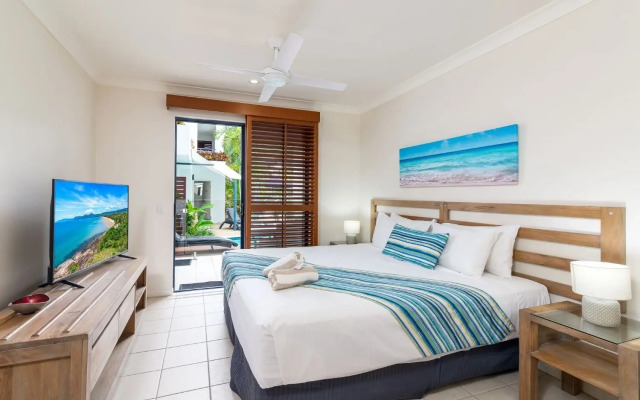 Meridian Port Douglas - Adults only