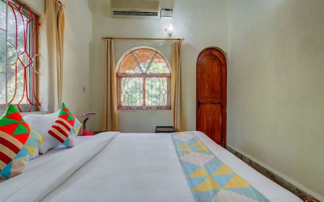 OYO 12150 Home Spacious 2BHK Betalbatim