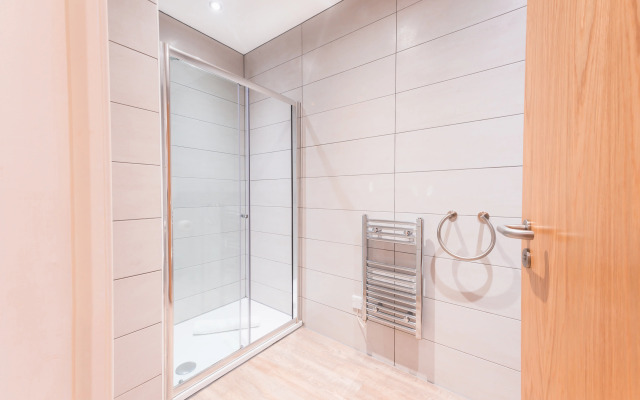 Braid Apartments by Mansley