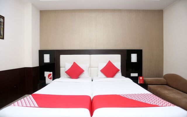 OYO 768 Hotel The Light House