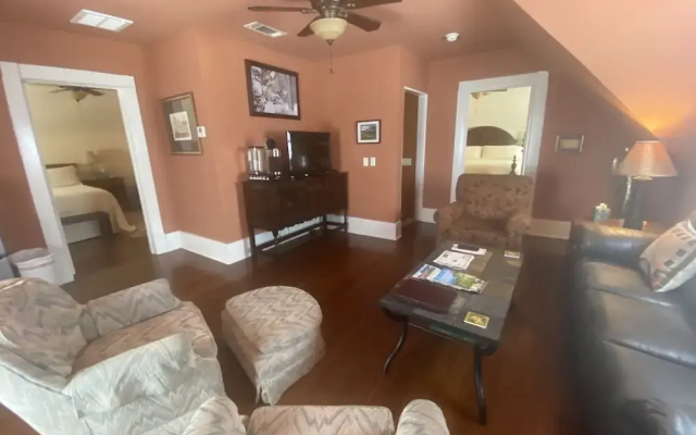 Janssen Park Place B&B
