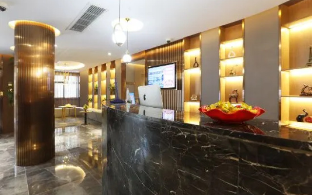 Weiting Hotel Shanghai West Nanjing  Road