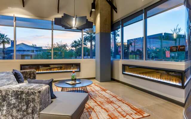 Vīb Hotel by Best Western Phoenix - Tempe