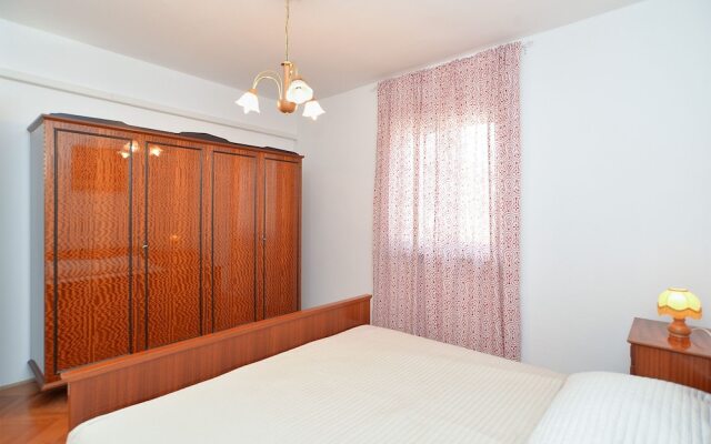 Apartment 608