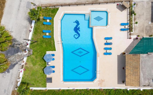 Nikos Pool Apartments Sidari