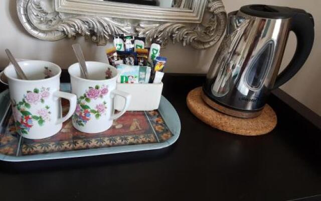 Chimneys Bed  Breakfast