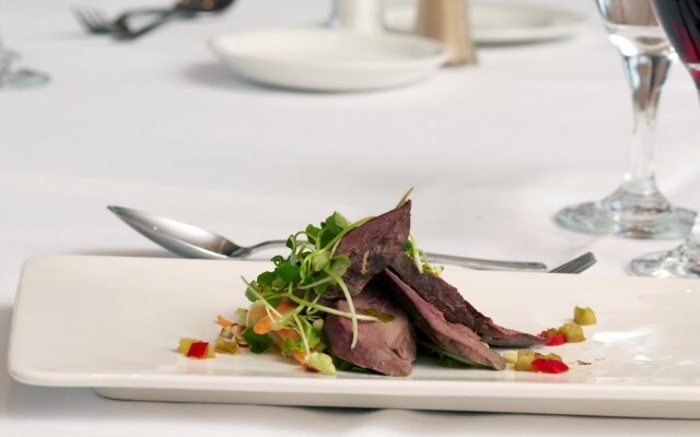 Lovat Hotel