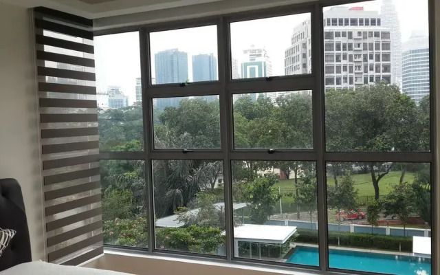 Ceylon Hill at Suasana Residential Suite