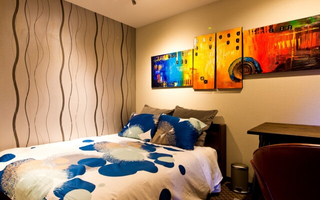 The Structure Hostel & Cafe bar