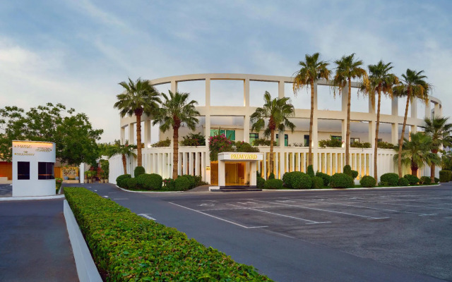 Palmyard Hotel