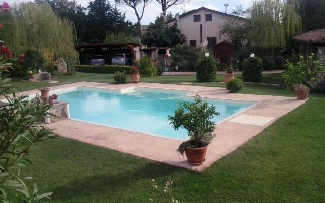 Tonini House