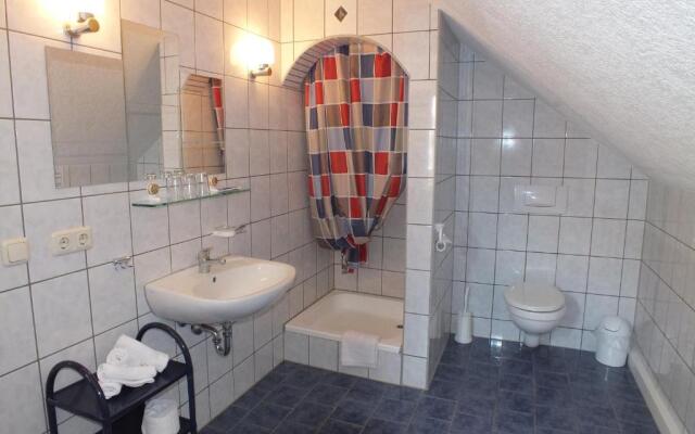 Gasthaus & Pension "Schwarzer Adler"