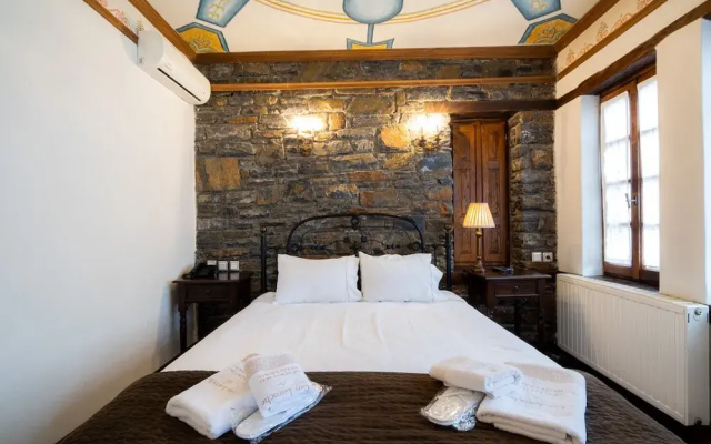 Naoumidis Guest House