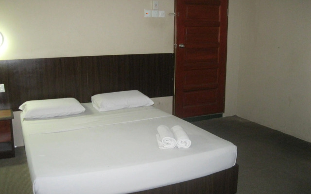 1 Baron Motel
