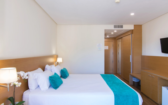 Cullera Holiday Hotel