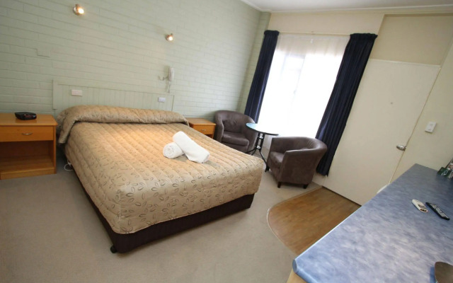 Elm Motel