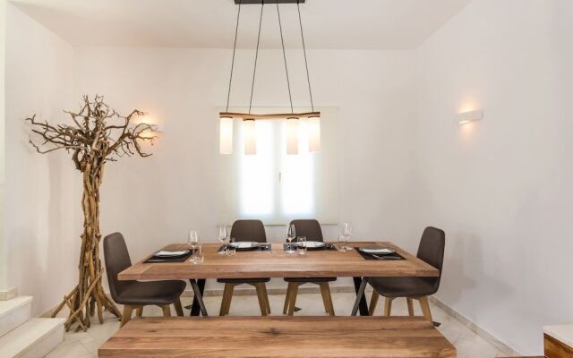 Damma Beachfront Luxury Villa