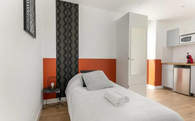 Limestra - Studio rénové avec terrasse privative en hypercentre lit simple