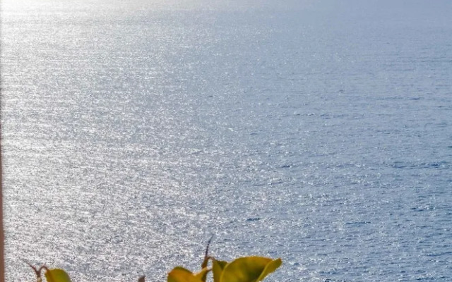 Beautiful Holiday Home in Costa Paradiso Near Sea