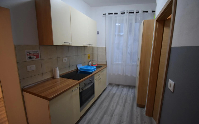 Secret Garden Apartment