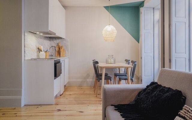 Boutique Rentals Flores Exclusive Charm