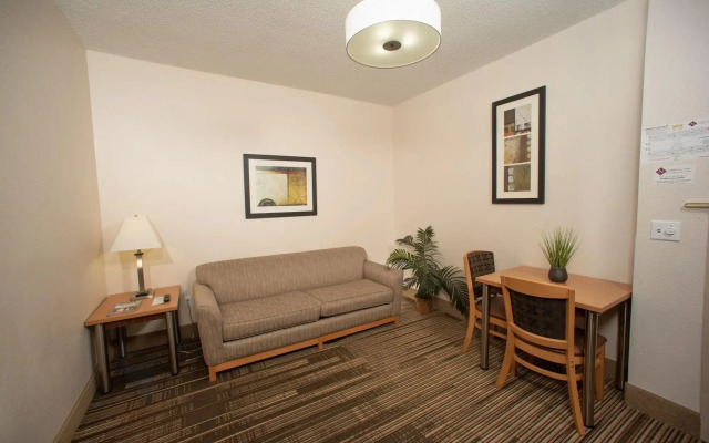 Northfield Inn, Suites & Conference Center