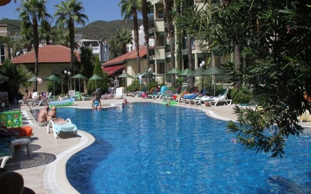 Mirage World