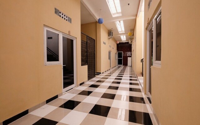 Mie Lombok by RedDoorz