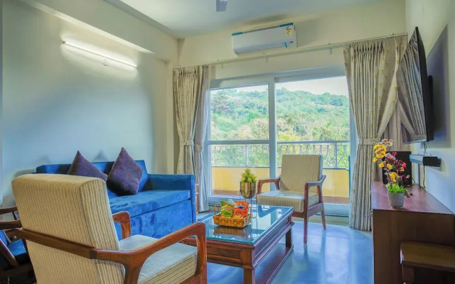 Alaya Stays Veera Marina 3 BHK Apartment