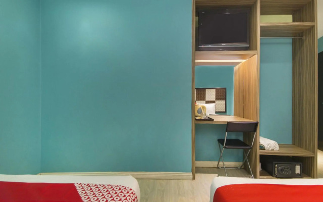 OYO 90894 Hotel Smc I-city