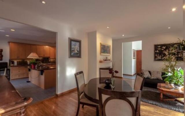 Whytecliff Park place near ocean