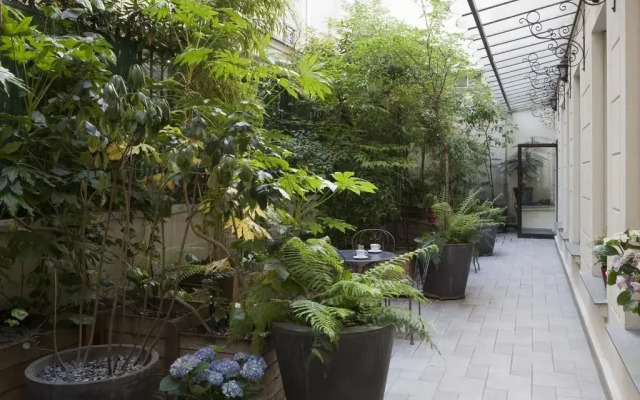 Hotelhome Paris 16