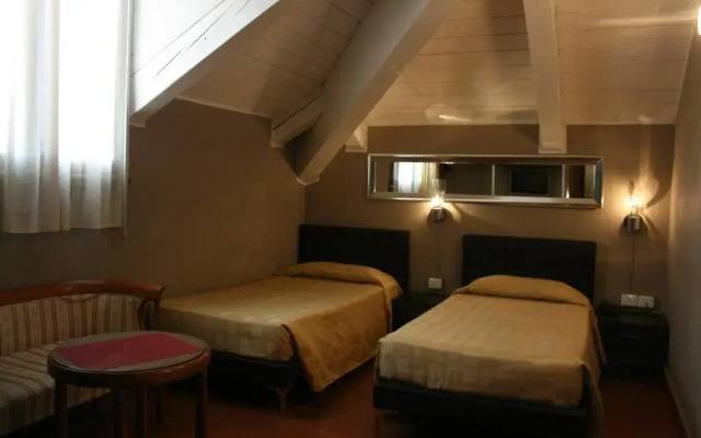 Small Hotel Royal