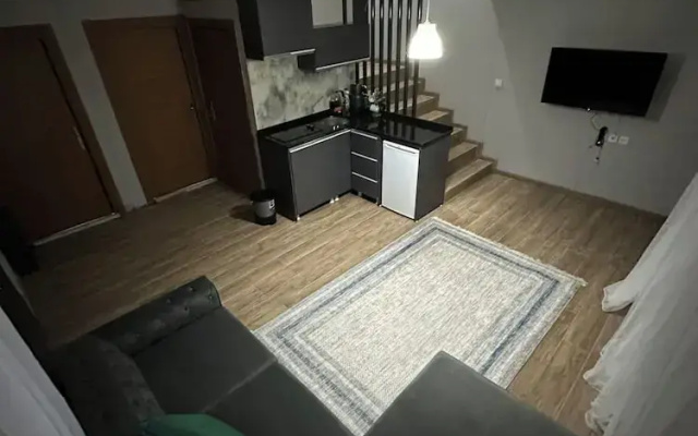 Mariposa Luxury House