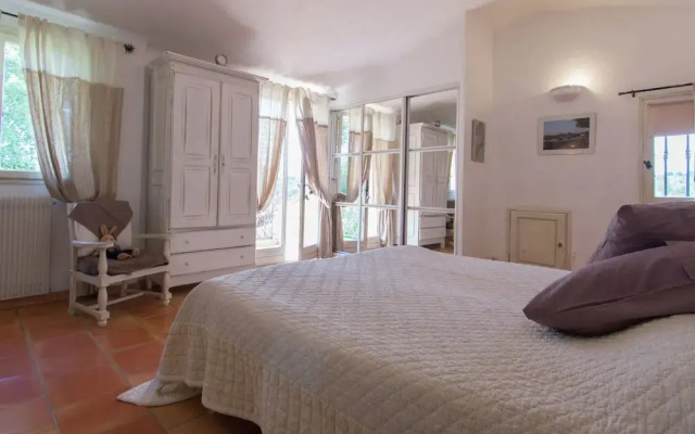 Modern Villa in Mougins With Private Pool