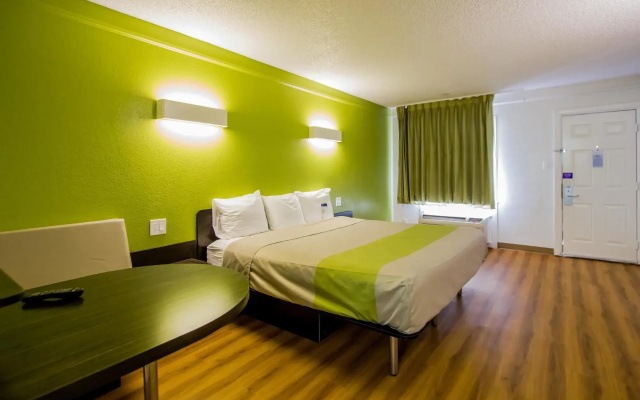 Motel 6 Austin, TX - Midtown