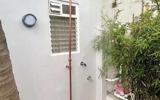 Sea Gadabout Beach Villa